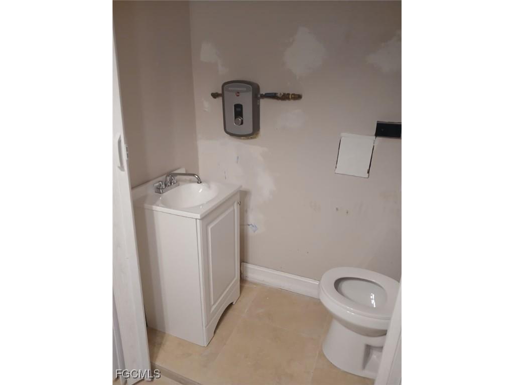 804 March Street North Fort Myers FL 33903 2025013648 image12