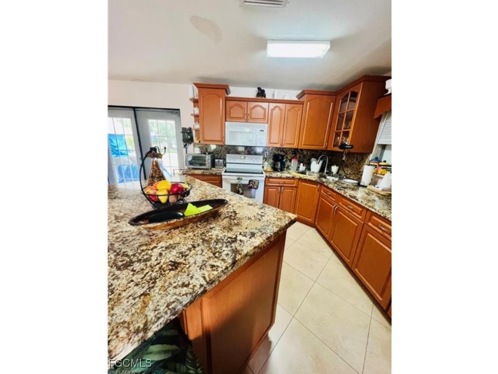 804 March Street North Fort Myers FL 33903 2025013648 image6