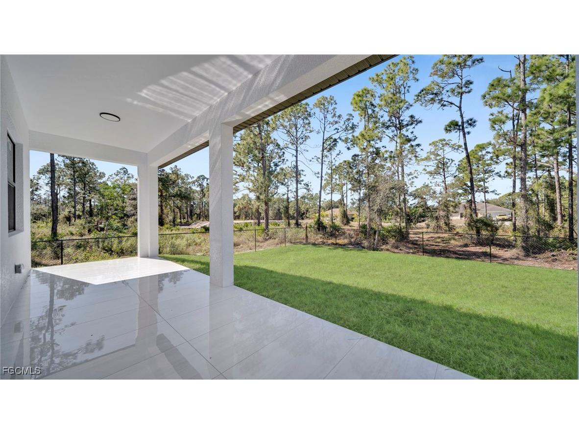 804 Oakridge Avenue S Lehigh Acres FL 33974 2026003650 image15