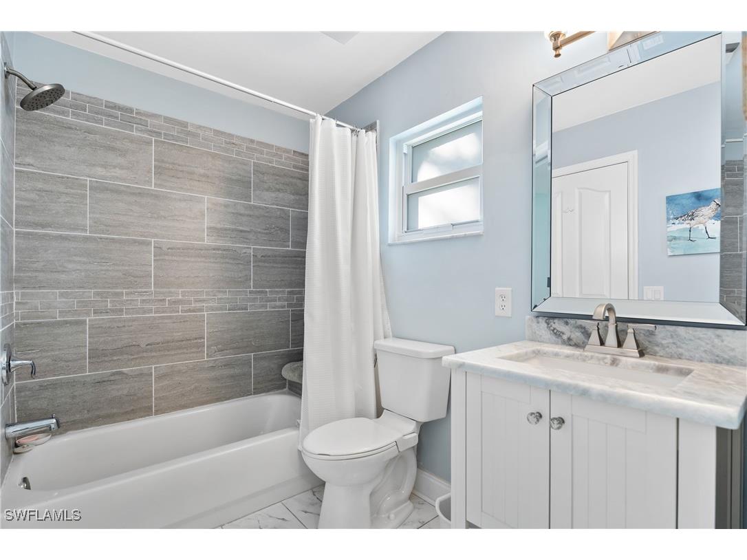 804 Wiggins Bay Drive #22R Naples FL 34110 226001312 image23