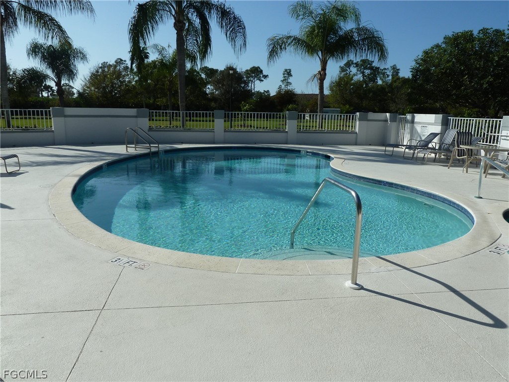 8040 Glen Abbey Circle Fort Myers FL 33912 2026007110 image2