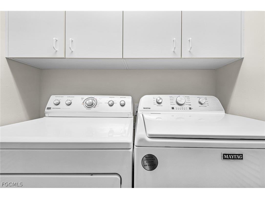 8040 Glen Abbey Circle Fort Myers FL 33912 2026007110 image29