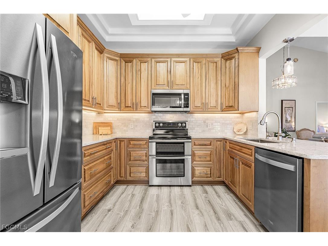 8040 Glen Abbey Circle Fort Myers FL 33912 2026007110 image6