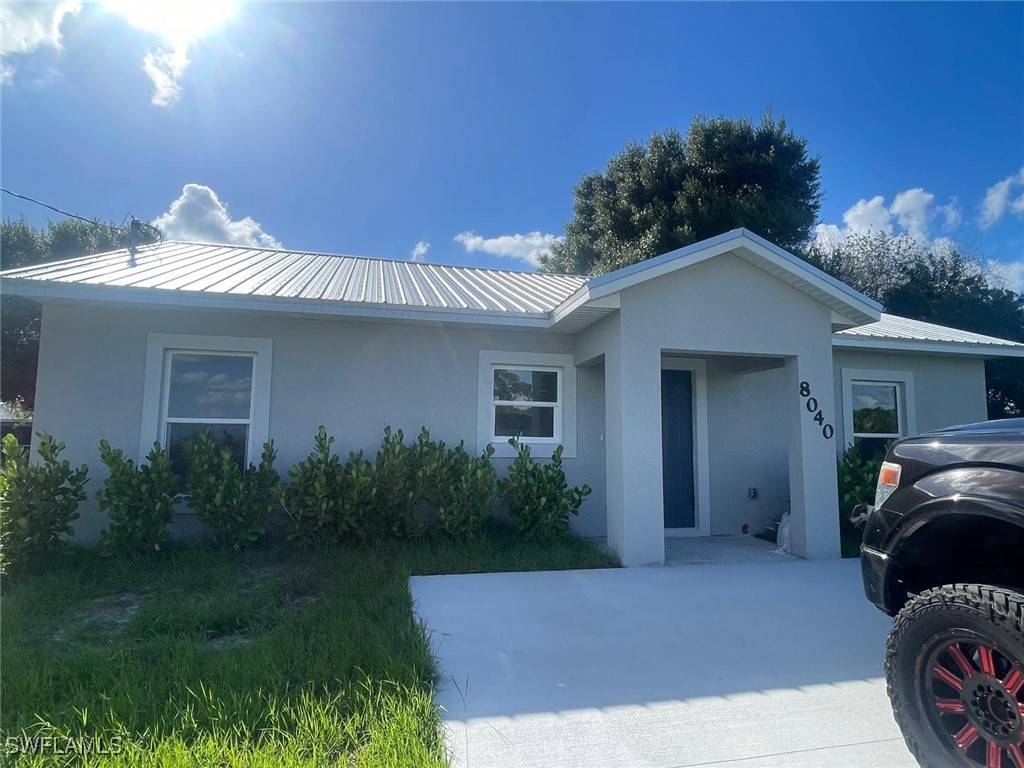 8040 Olive Circle Labelle FL 33935 224098074 image1