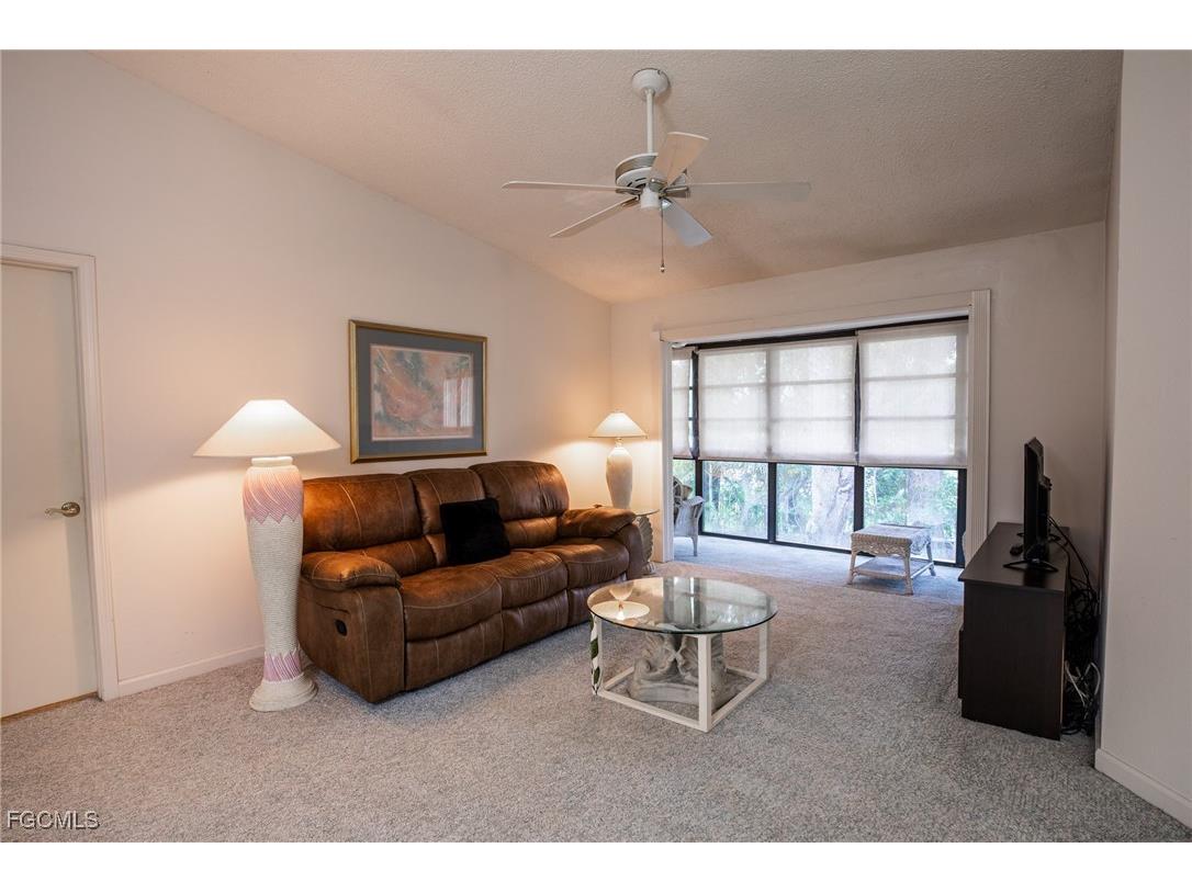 8041 S Woods Circle #14 Fort Myers FL 33919 2025000075 image13
