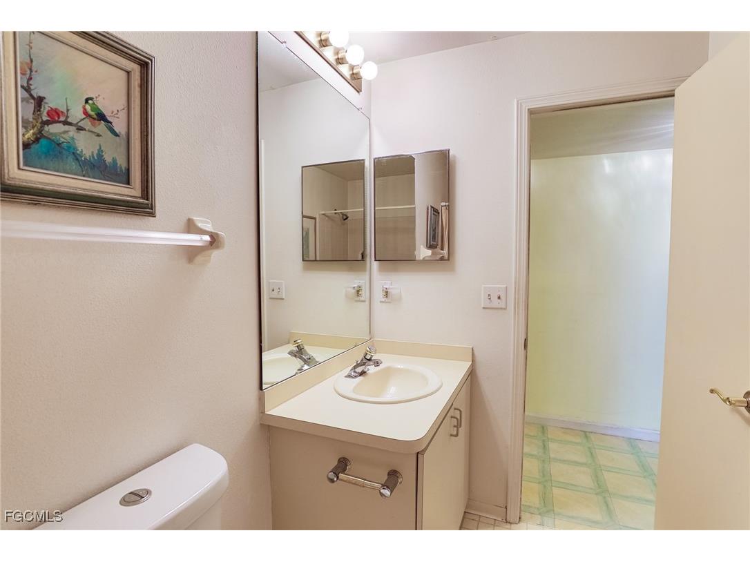 8041 S Woods Circle #14 Fort Myers FL 33919 2025000075 image23