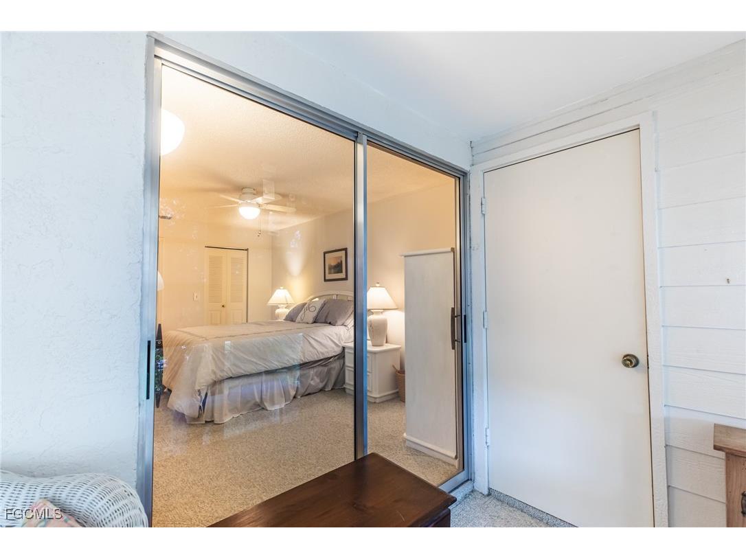 8041 S Woods Circle #14 Fort Myers FL 33919 2025000075 image26