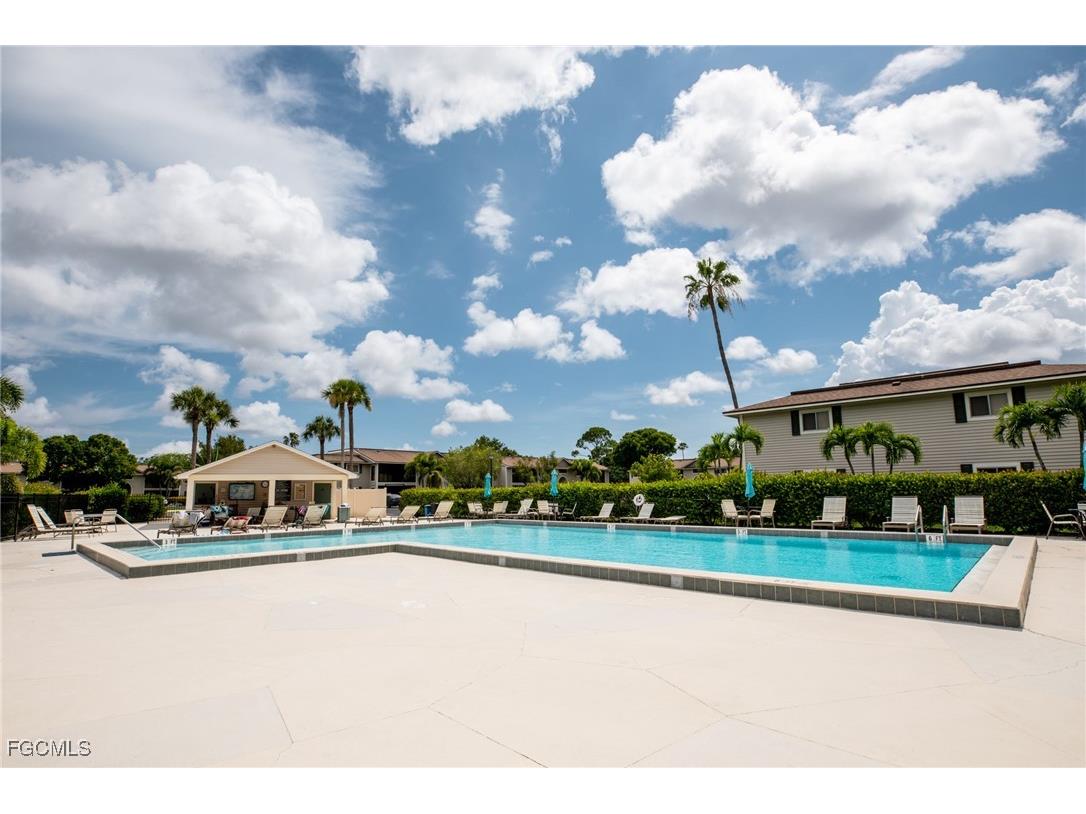 8041 S Woods Circle #14 Fort Myers FL 33919 2025000075 image27