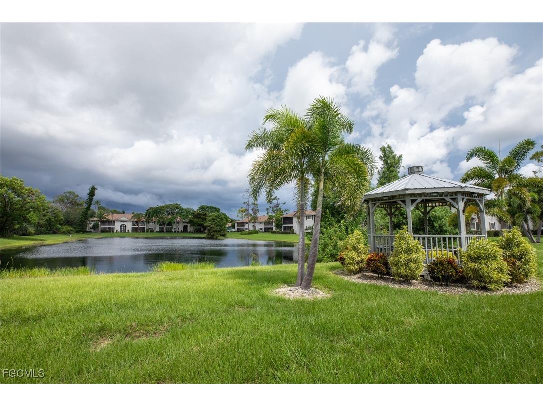 8041 S Woods Circle #14 Fort Myers FL 33919 2025000075 image31