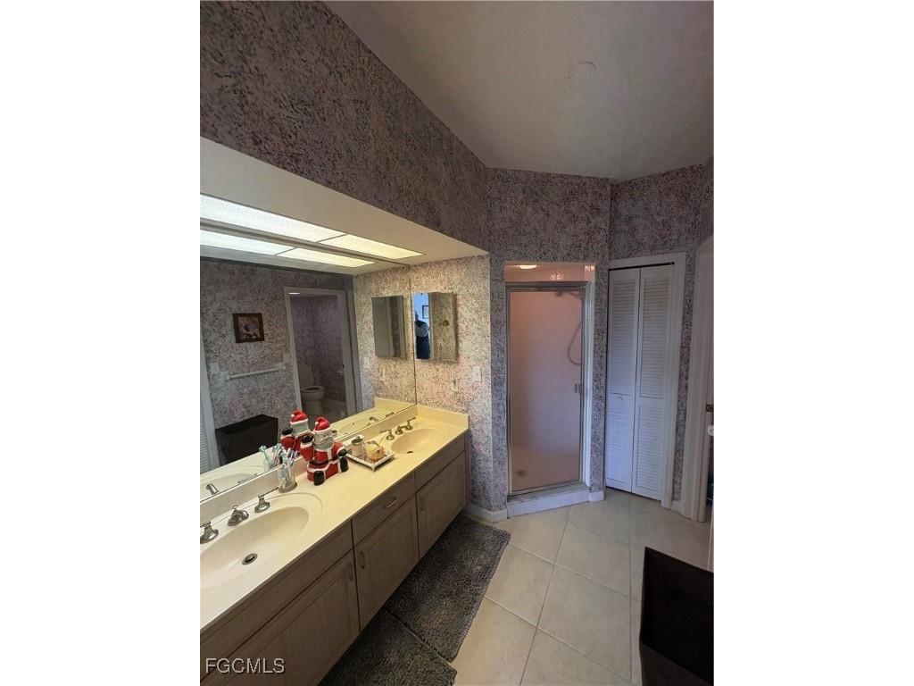 8044 Glen Abbey Circle Fort Myers FL 33912 2025014735 image15