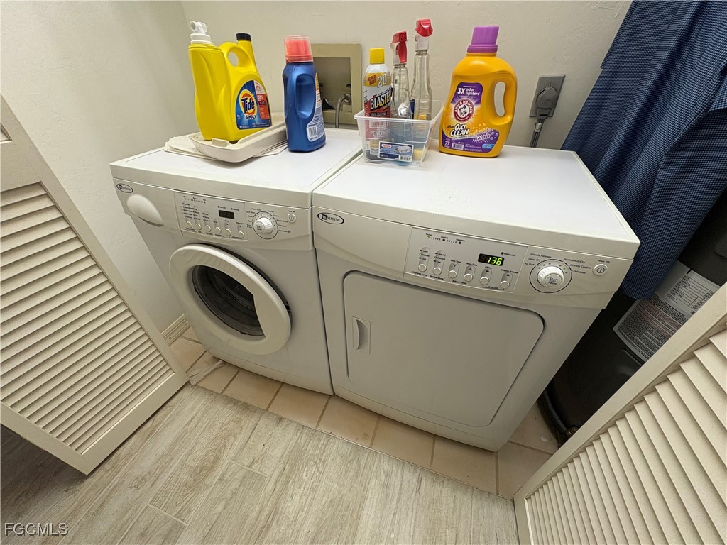 8044 Glen Abbey Circle Fort Myers FL 33912 2025014735 image18