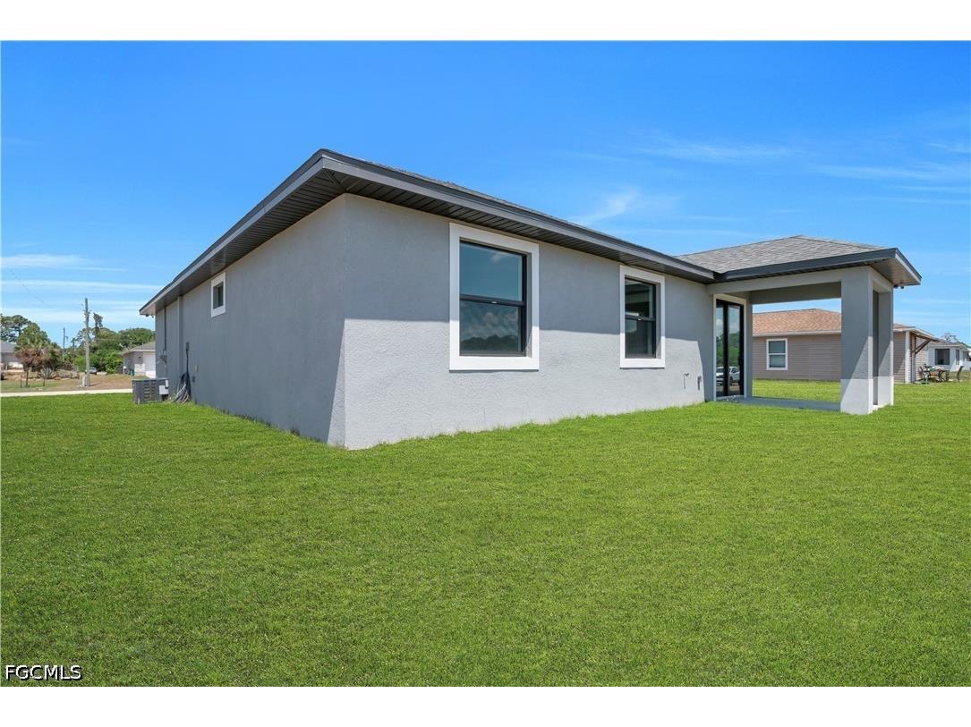8045 Buttercup Circle Labelle FL 33935 2026022872 image41