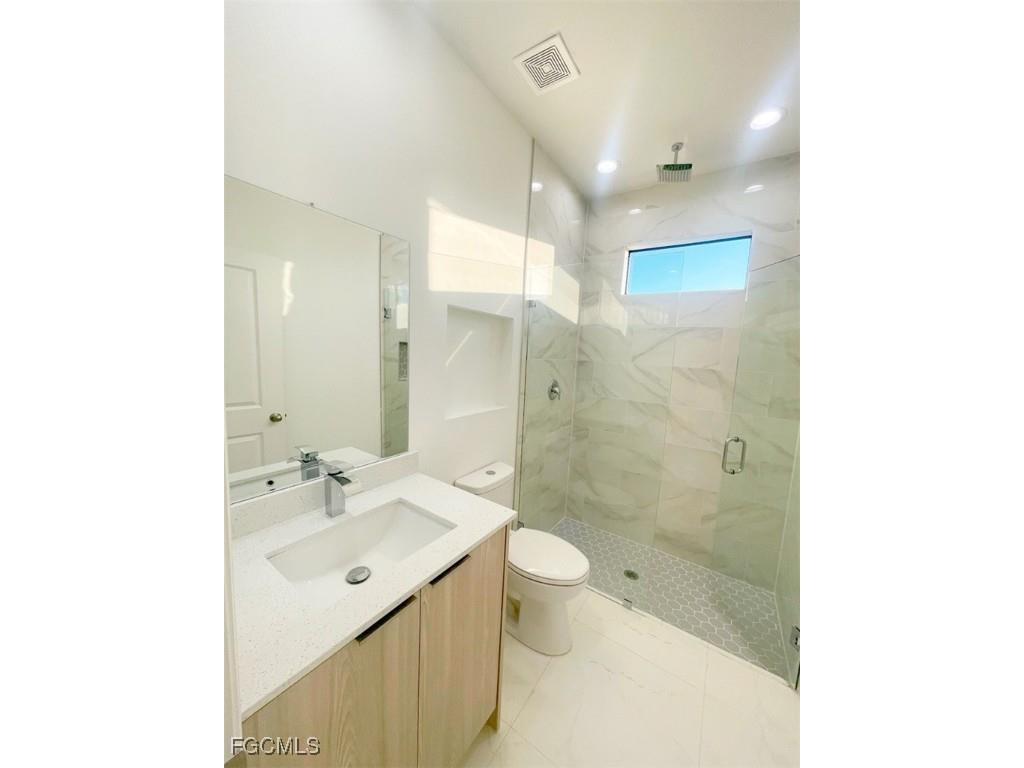 8045 Oakleaf Circle Labelle FL 33935 2025004741 image18