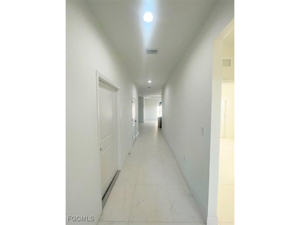 8045 Oakleaf Circle Labelle FL 33935 2025004741 image7