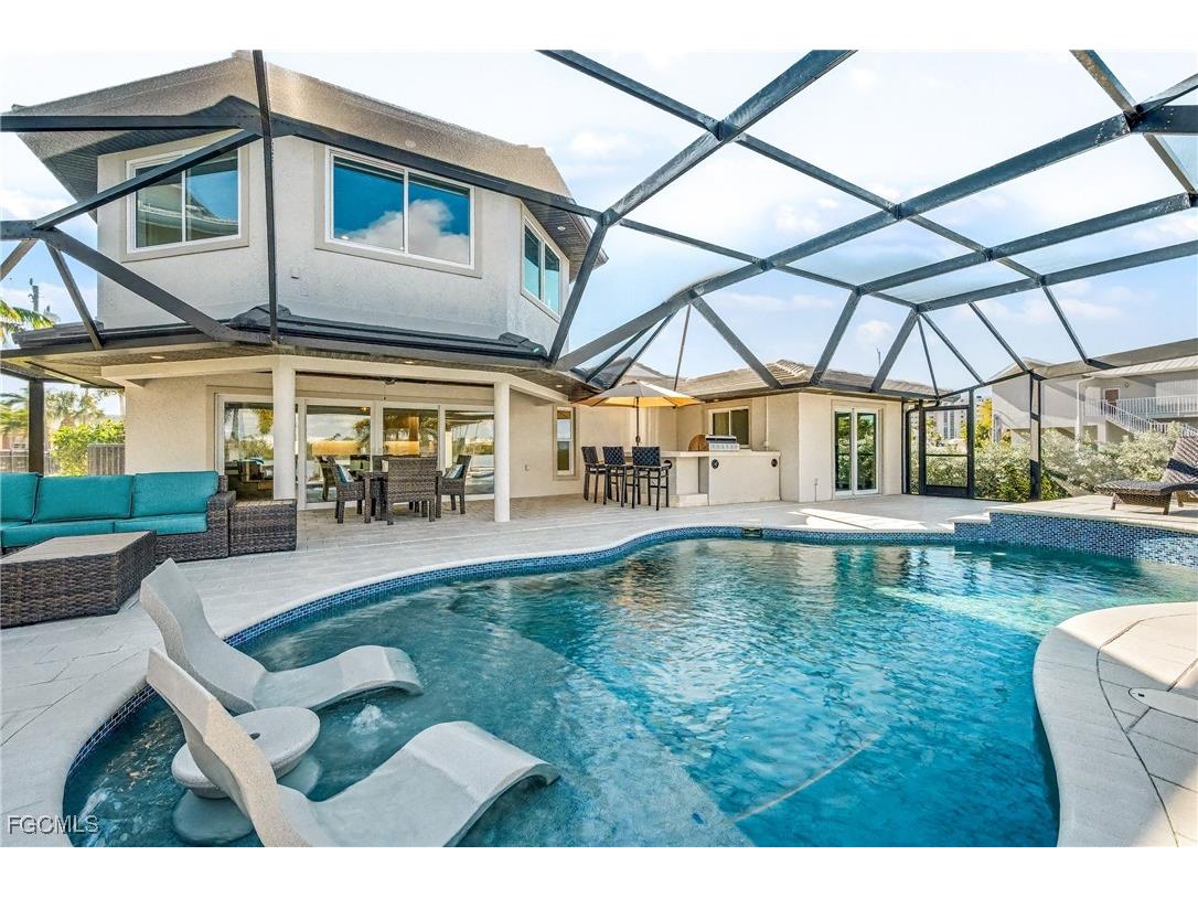 8047 Lagoon Road Fort Myers Beach FL 33931 2025020723 image11