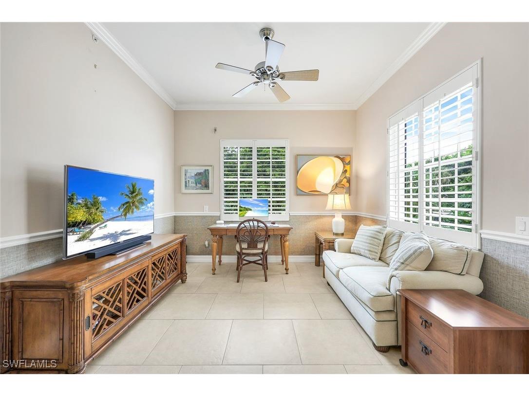 805 Bentwater Circle #101 Naples FL 34108 225078312 image11