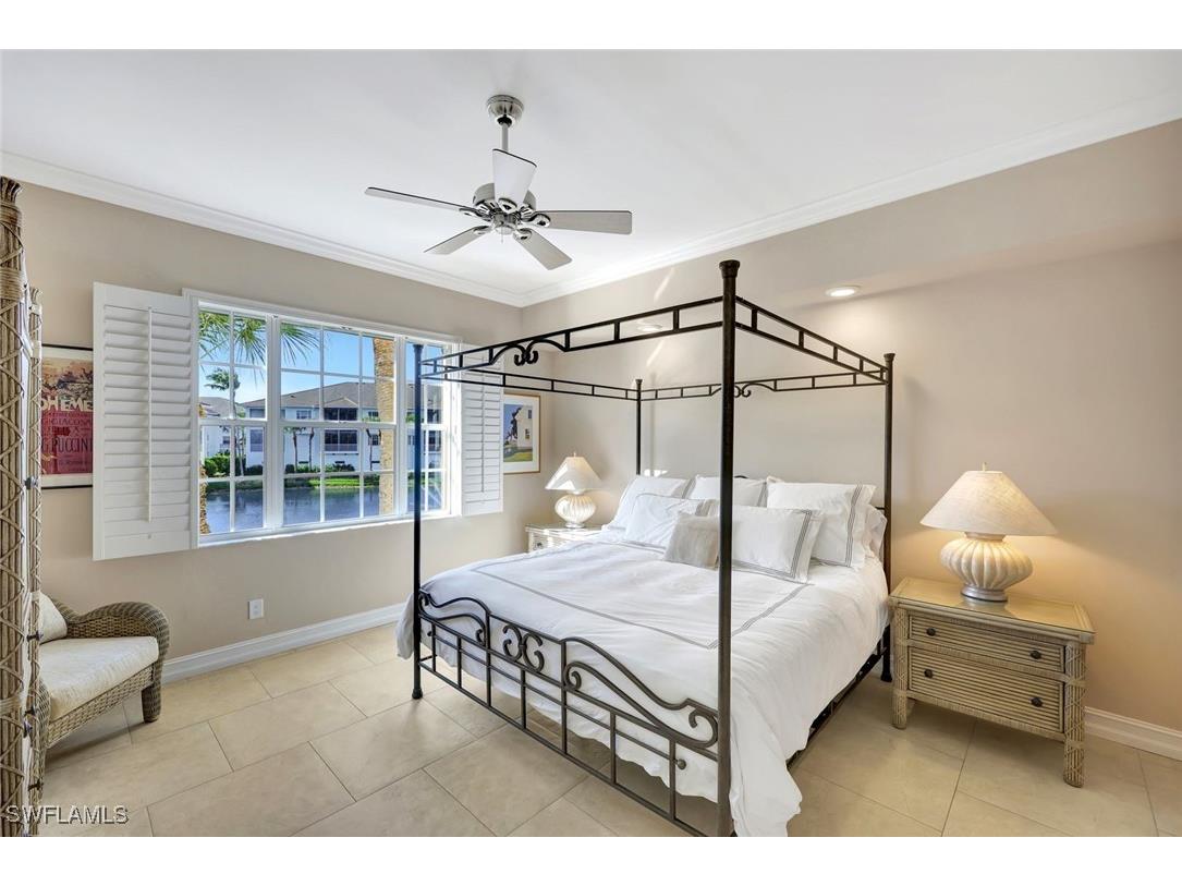 805 Bentwater Circle #101 Naples FL 34108 225078312 image14