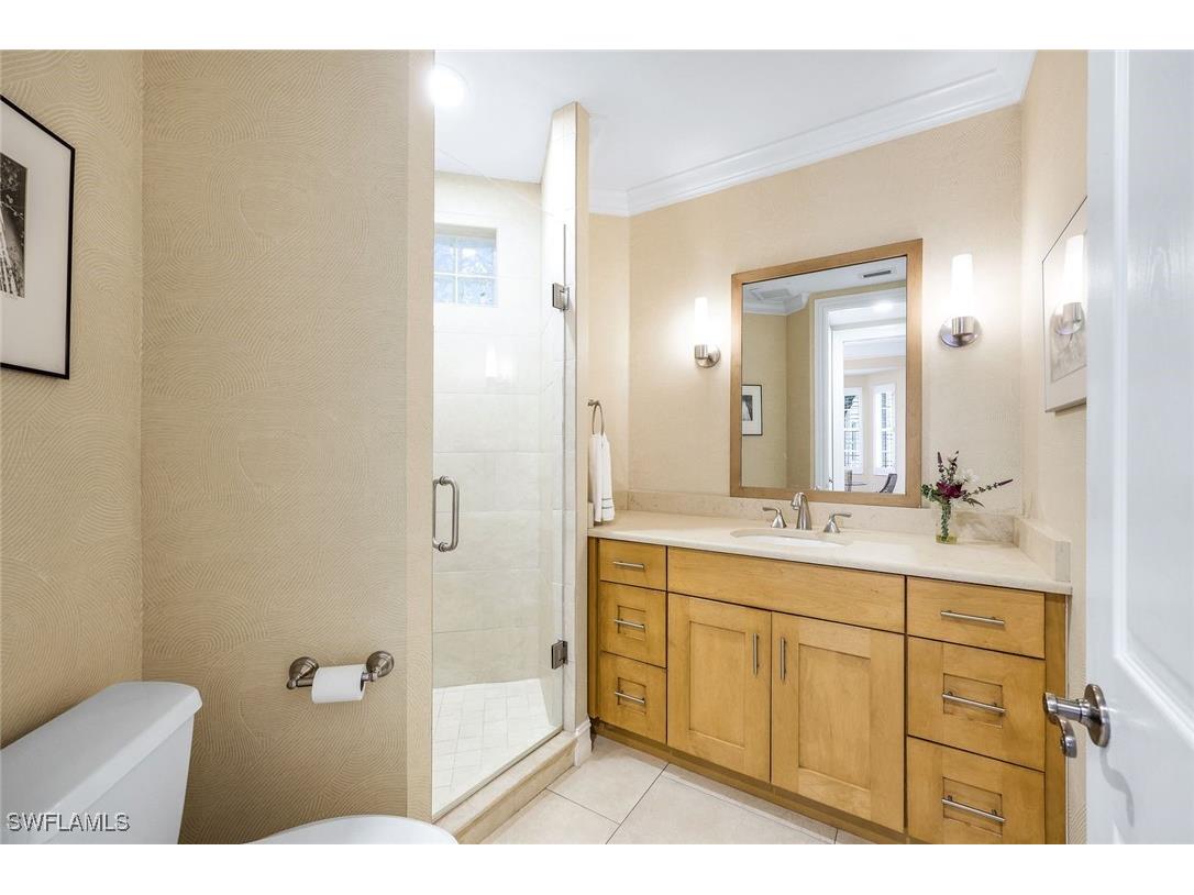 805 Bentwater Circle #101 Naples FL 34108 225078312 image19