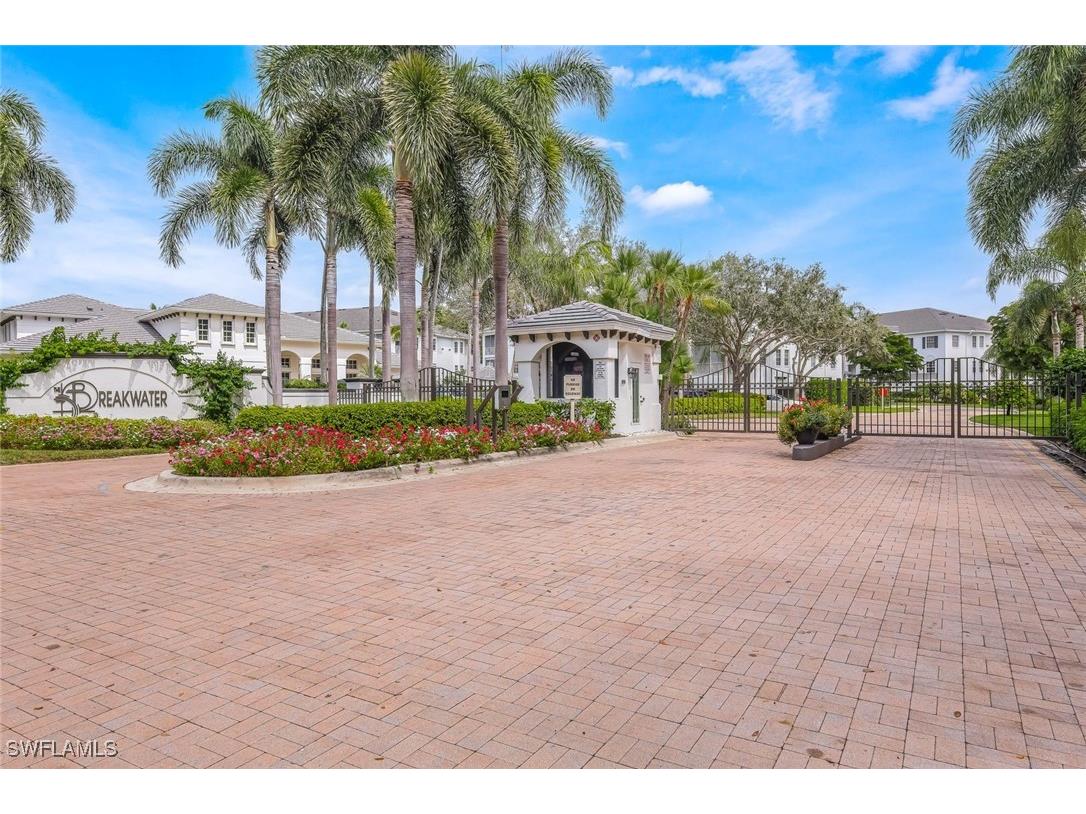 805 Bentwater Circle #101 Naples FL 34108 225078312 image25