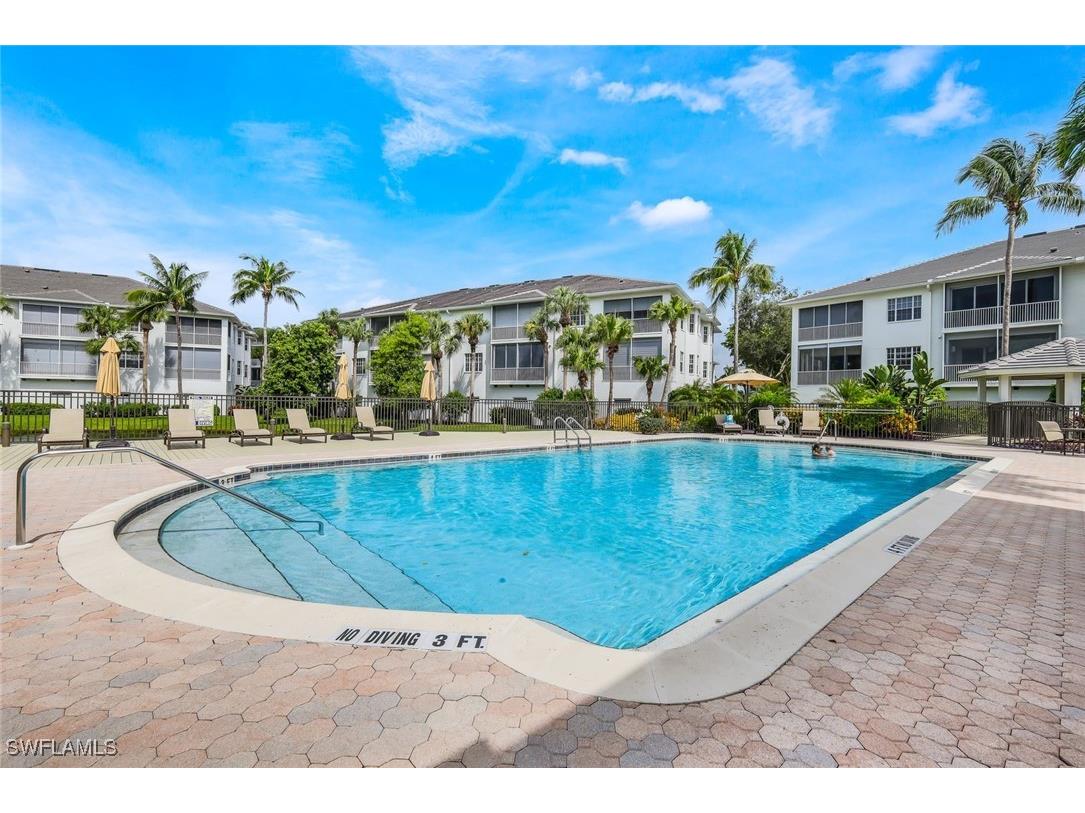 805 Bentwater Circle #101 Naples FL 34108 225078312 image27