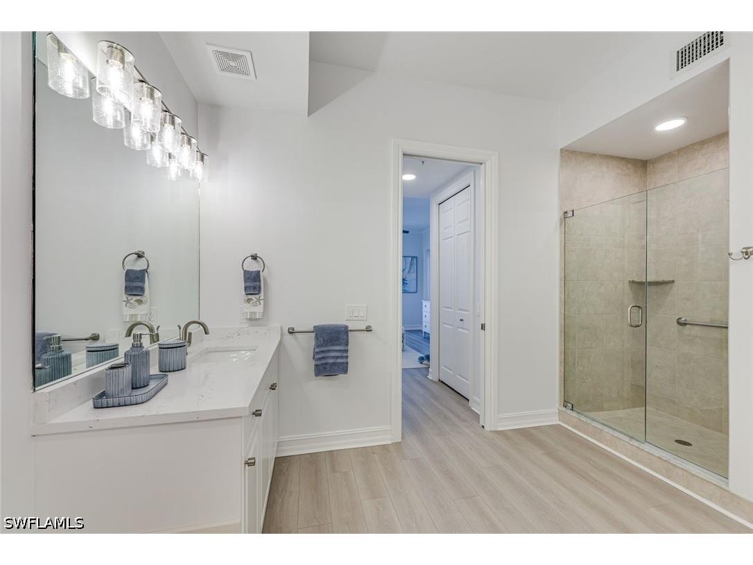 805 Bentwater Circle #104 Naples FL 34108 226020118 image12