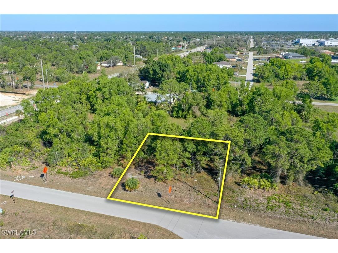 805 Colyer Street E Lehigh Acres FL 33974 225021901 image1