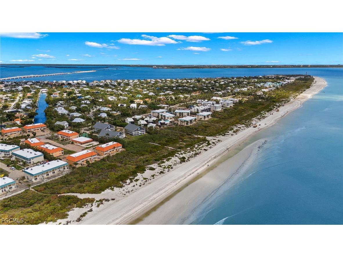 805 E Gulf Drive #5-D Sanibel FL 33957 2026007809 image2