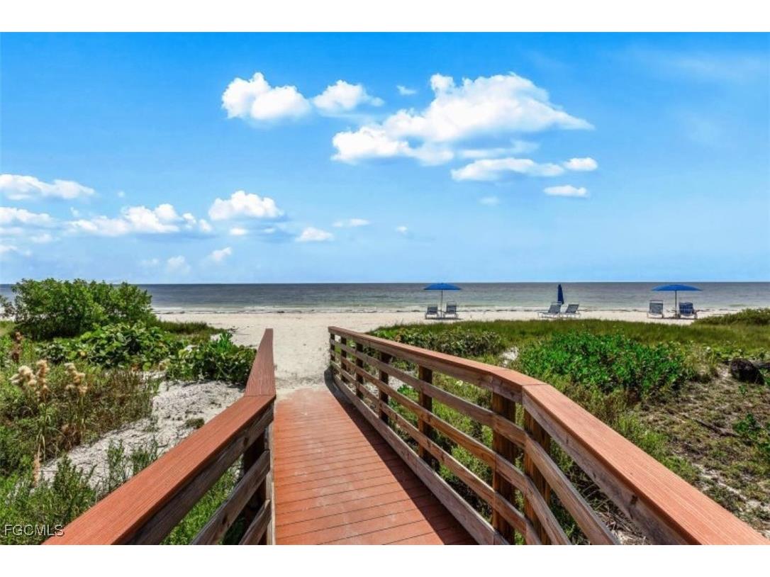 805 E Gulf Drive #A7 Sanibel FL 33957 2026004371 image13