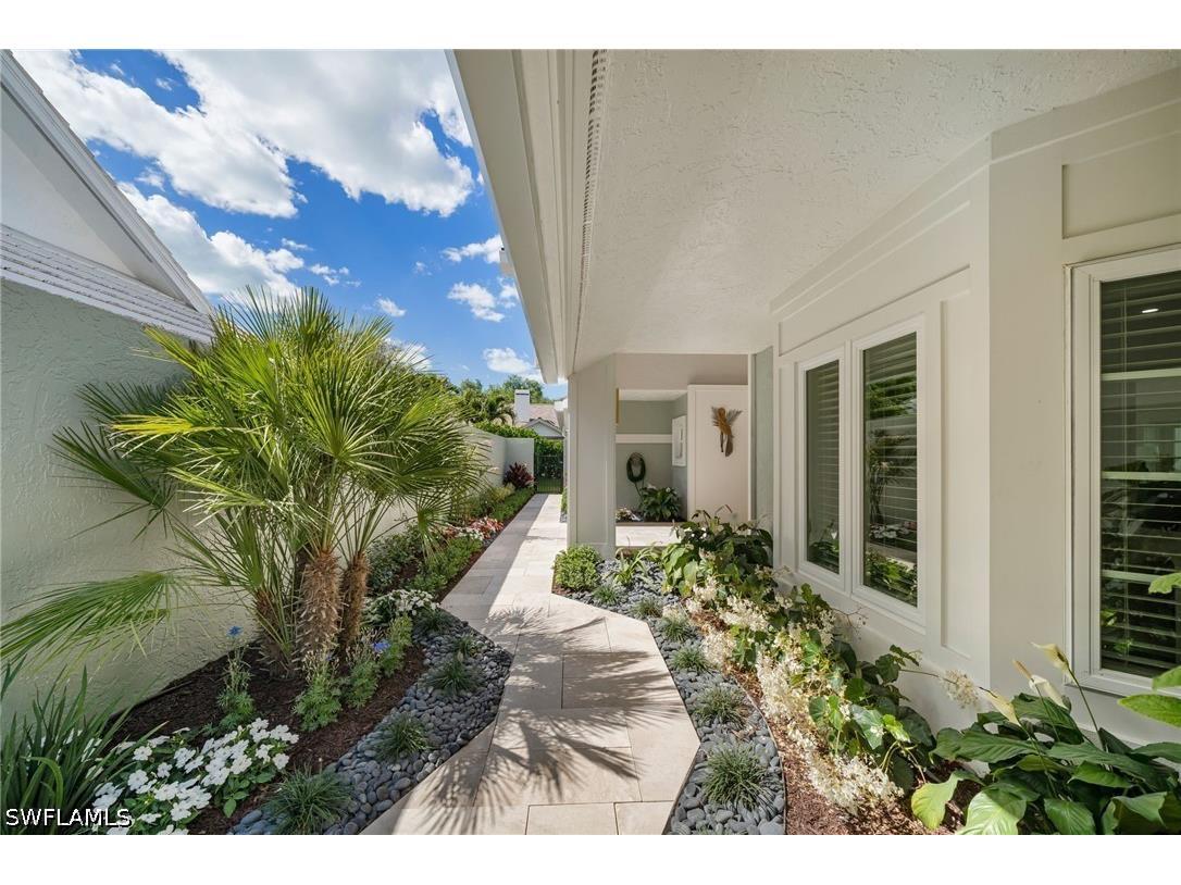 805 Lake Vista Court Naples FL 34108 226005629 image11