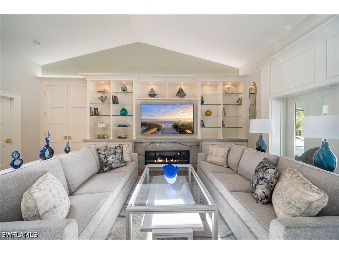 805 Lake Vista Court Naples FL 34108 226005629 image14