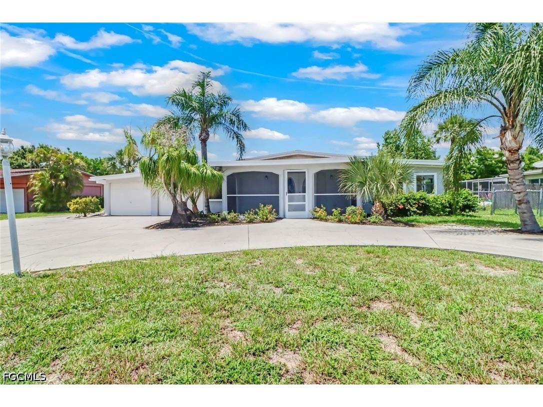 805 Leeland Heights Boulevard E Lehigh Acres FL 33936 2026022392 image22