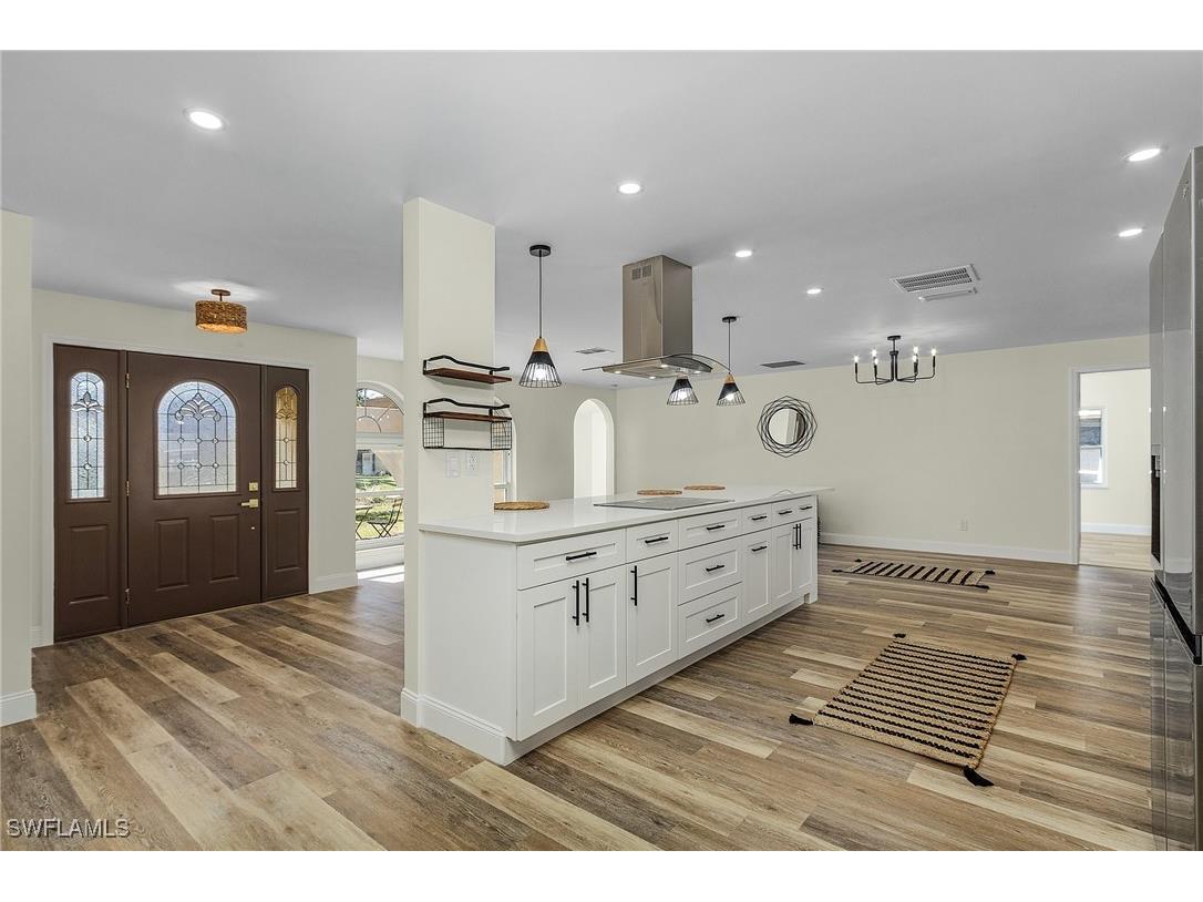 805 Miramar Court Cape Coral FL 33904 225056555 image1