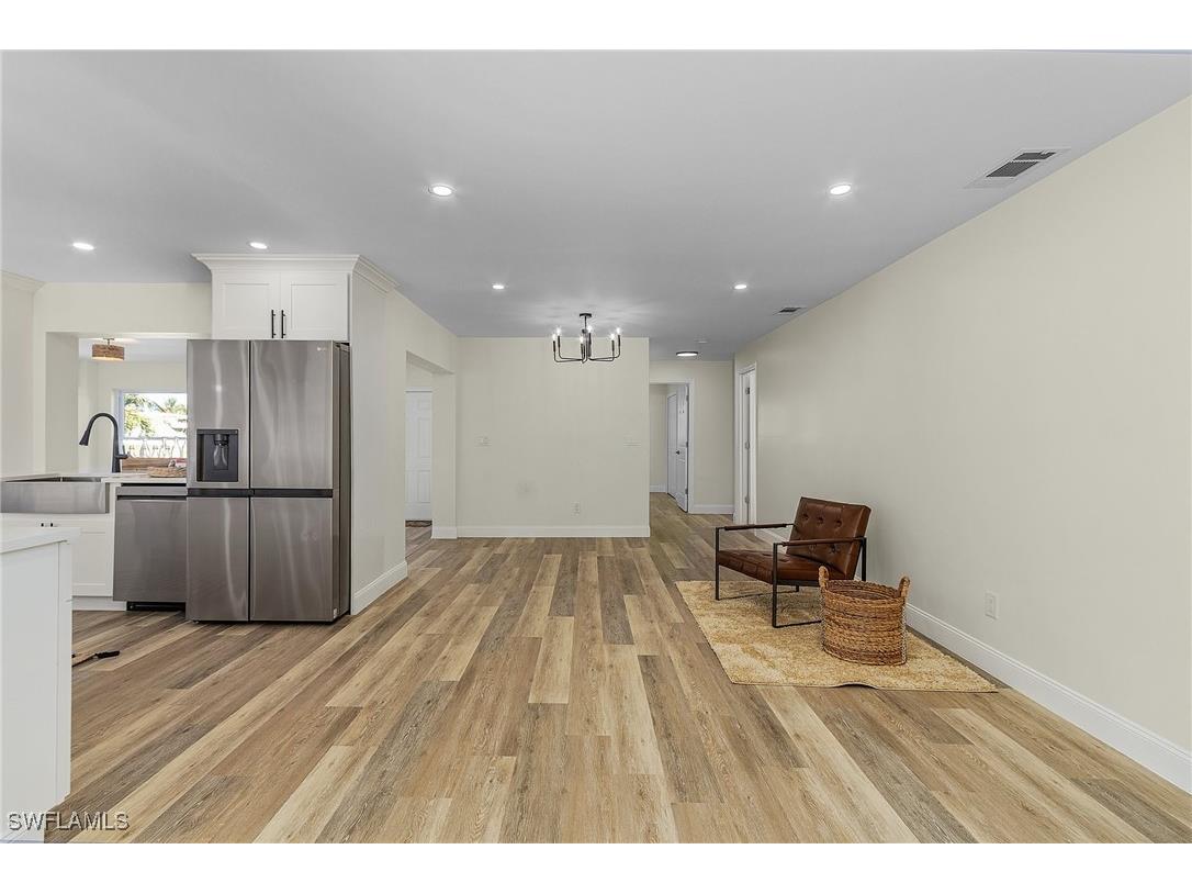 805 Miramar Court Cape Coral FL 33904 225056555 image4