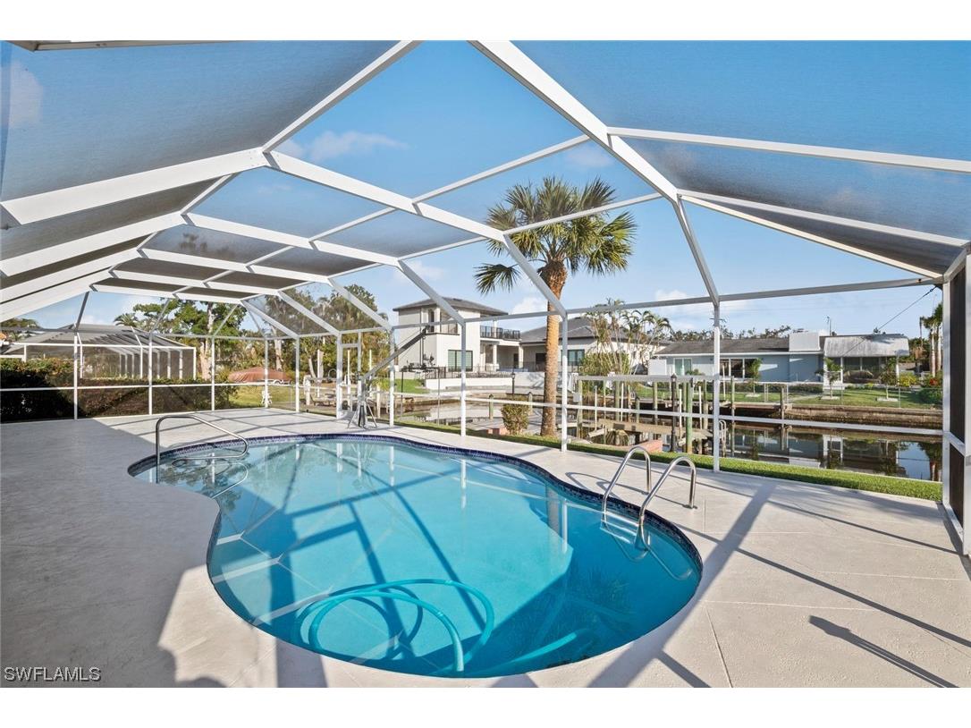 805 Monticello Court Cape Coral FL 33904 223015628 image1