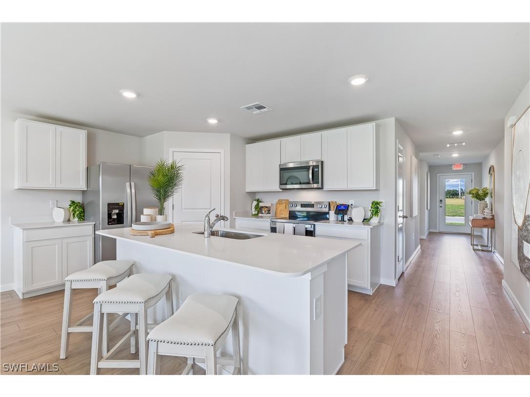 805 NW 20th Avenue Cape Coral FL 33993 226008279 image5