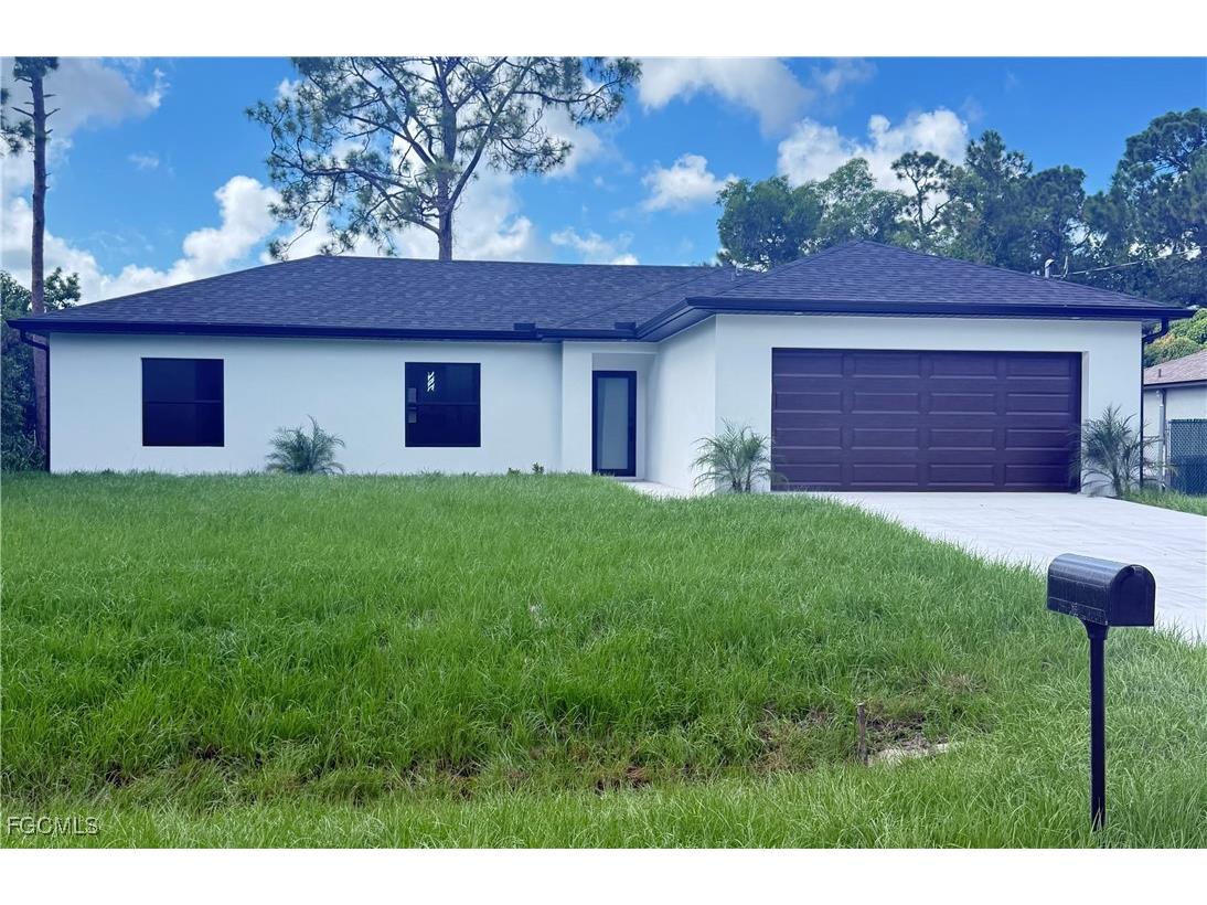 805 Nimitz Boulevard Lehigh Acres FL 33974 2025010809 image1