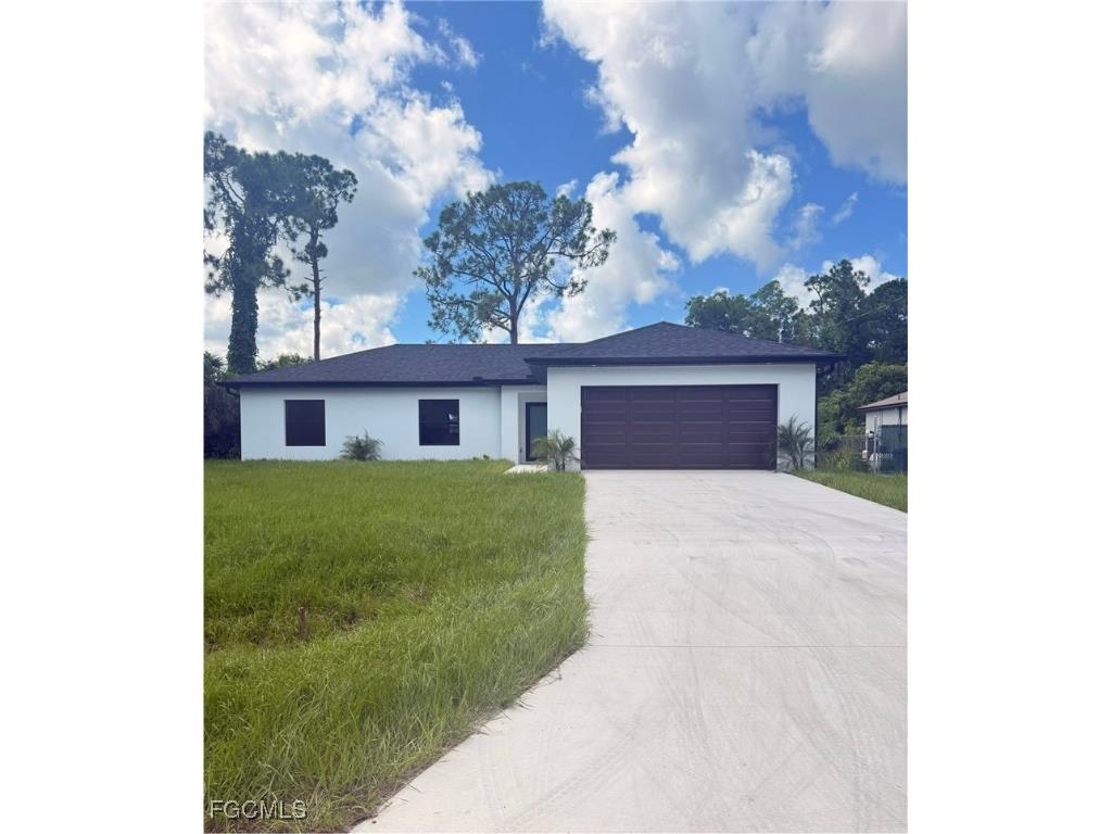 805 Nimitz Boulevard Lehigh Acres FL 33974 2025010809 image2