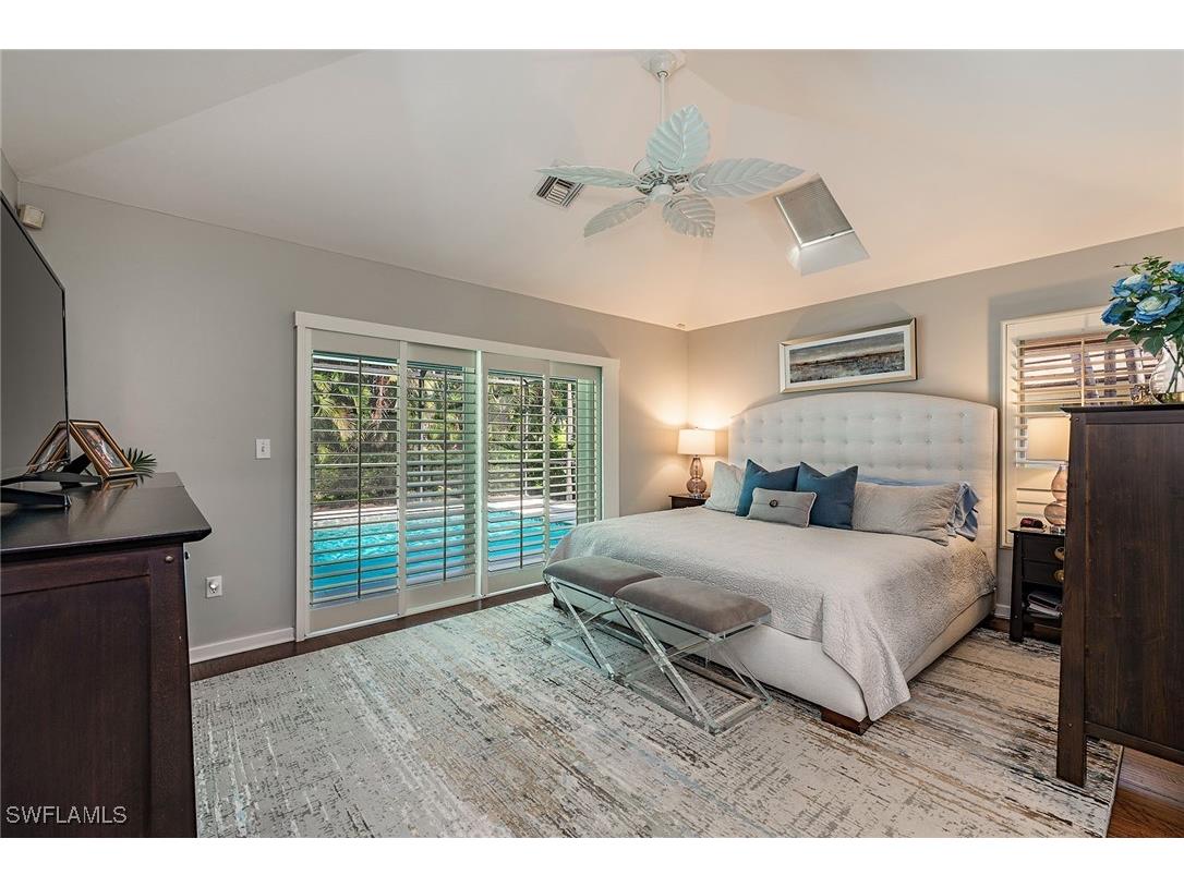 805 Pine Village Lane Naples FL 34108 225040887 image7