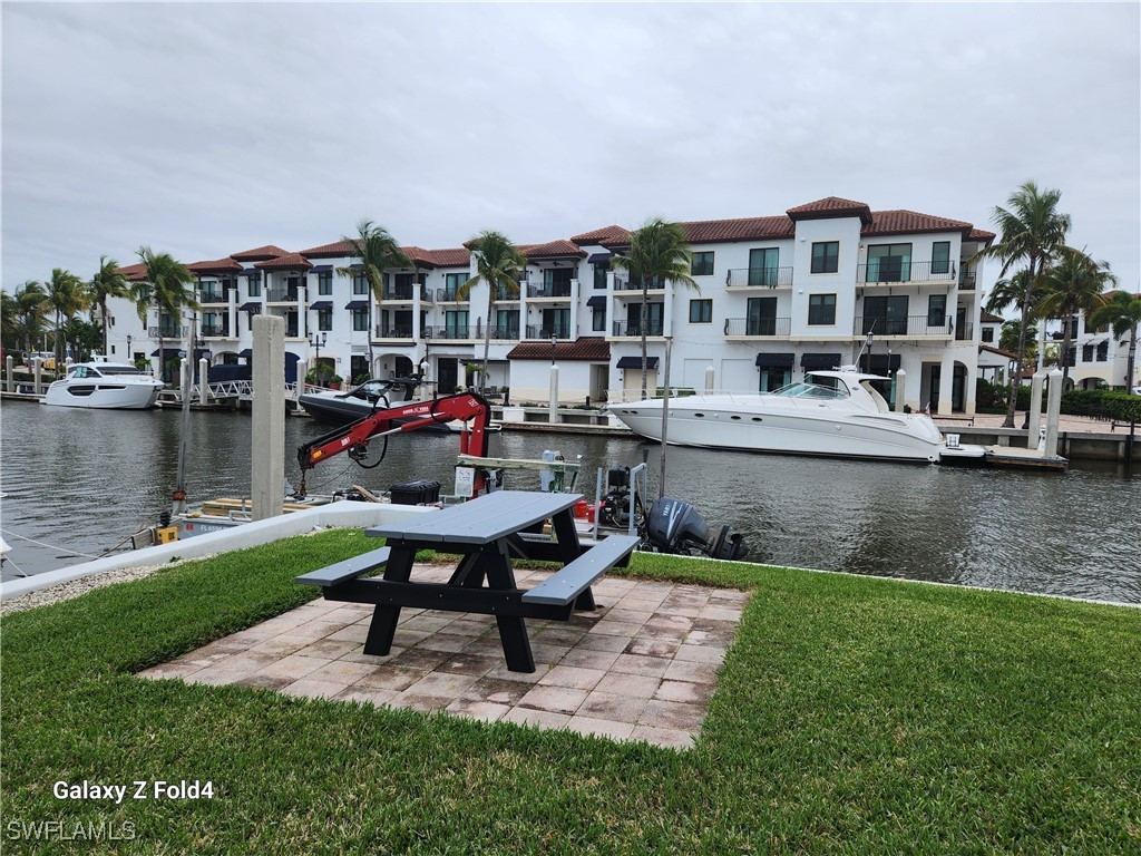 805 River Point Drive #C-307 Naples FL 34102 225073920 image26