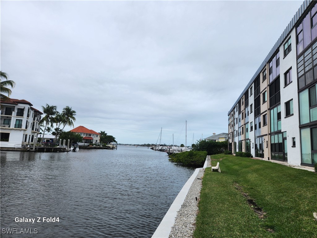805 River Point Drive #C-307 Naples FL 34102 225073920 image3