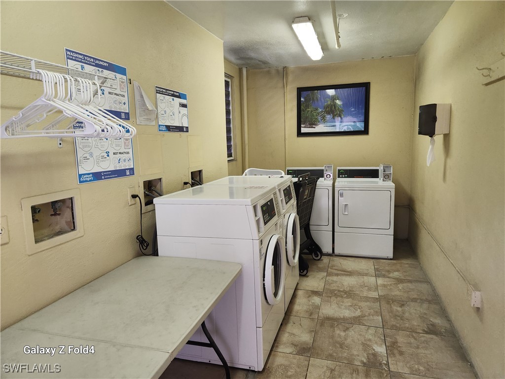 805 River Point Drive #C-307 Naples FL 34102 225073923 image9