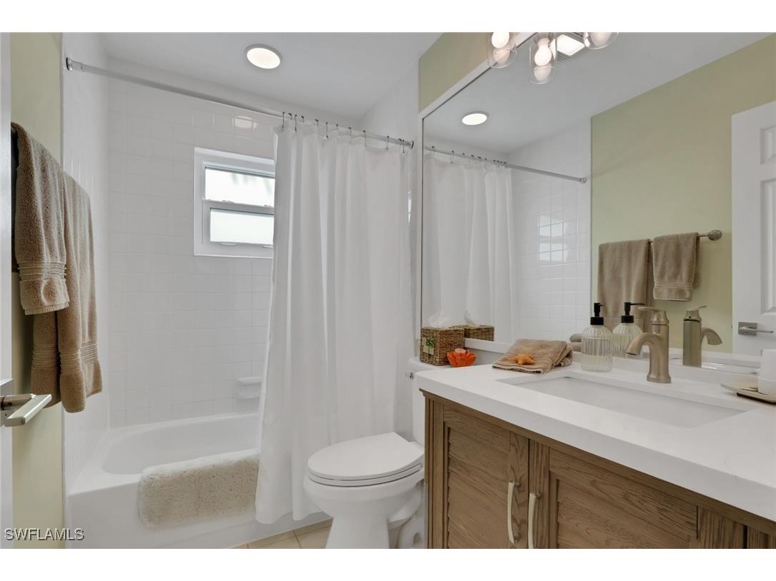 805 Reef Point Circle Naples FL 34108 226004590 image18