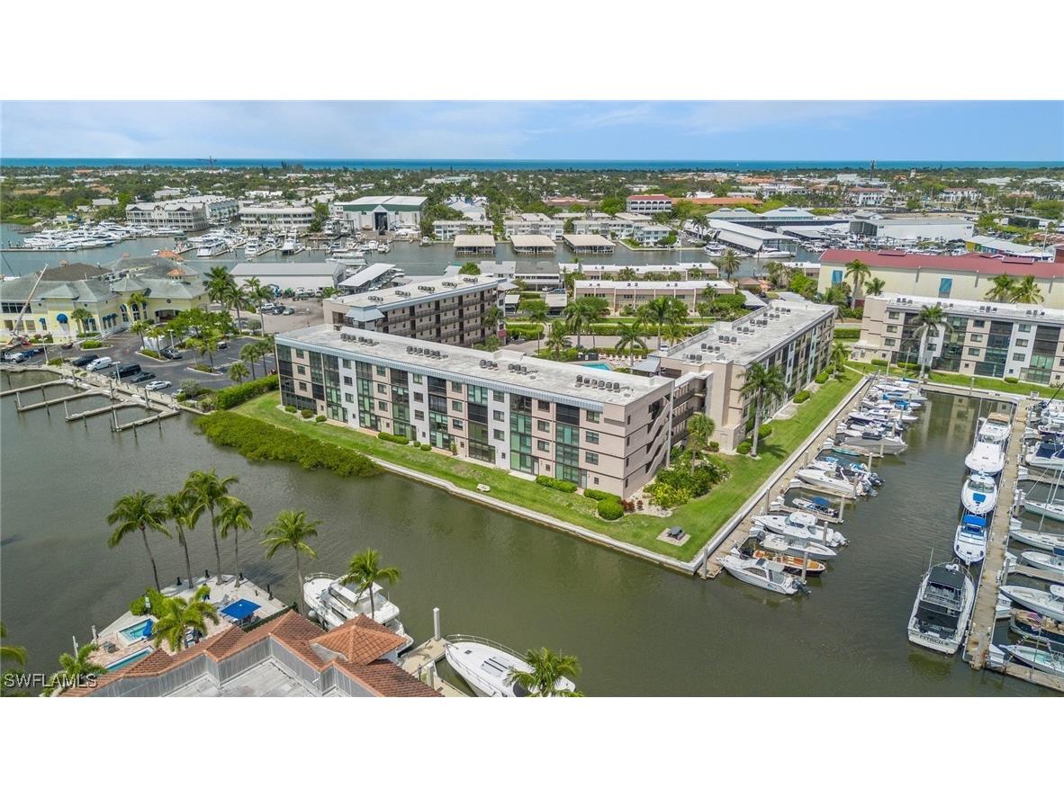 805 River Point Drive #202C Naples FL 34102 225043503 image12