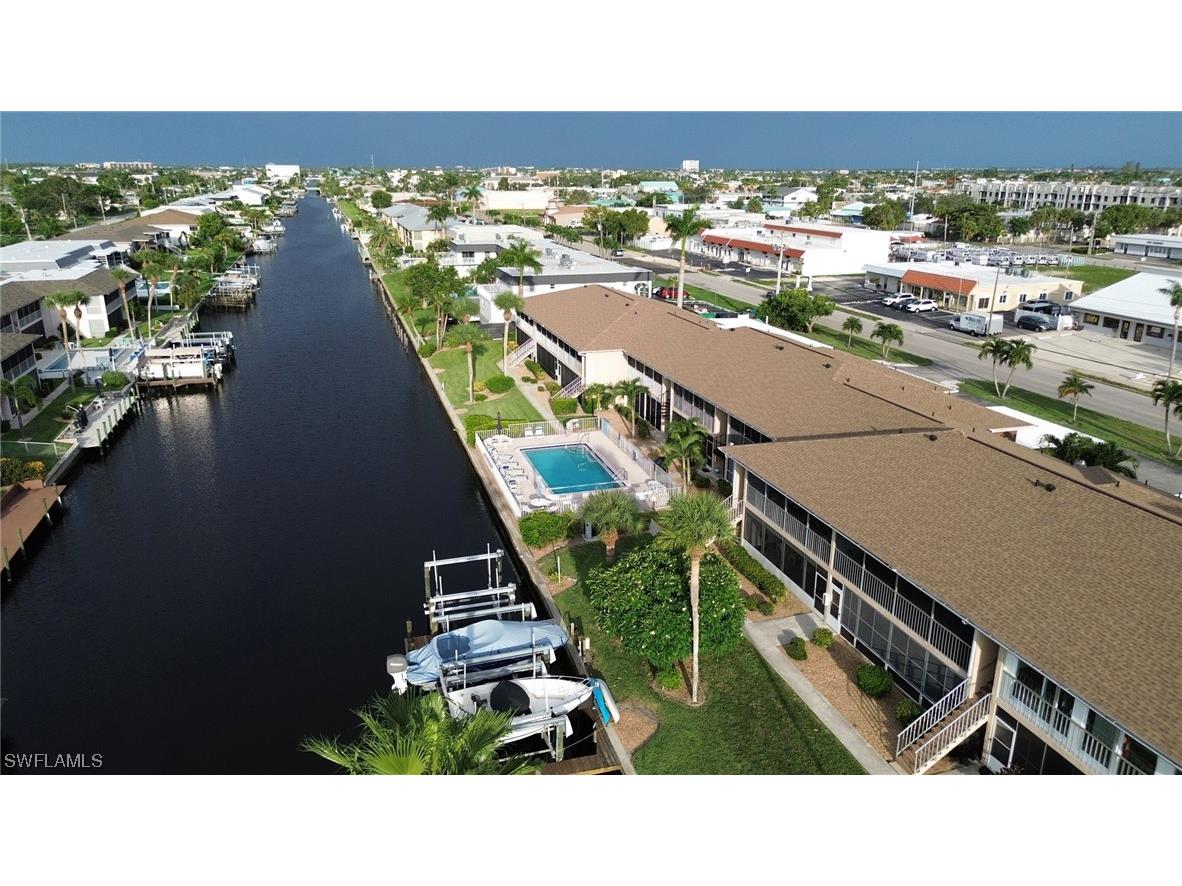 805 SE 46th Lane #202 Cape Coral FL 33904 223057788 image1