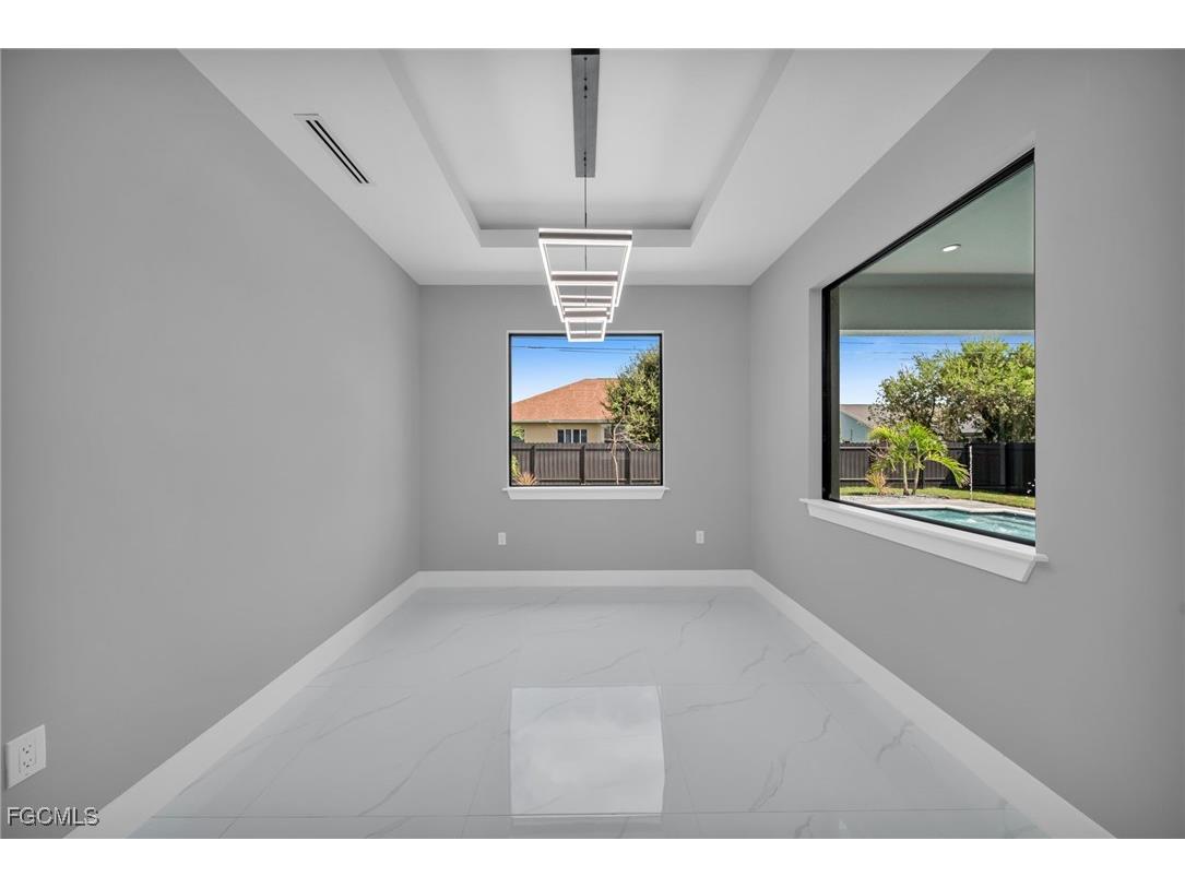 805 SW 10th Place Cape Coral FL 33991 2025015753 image18