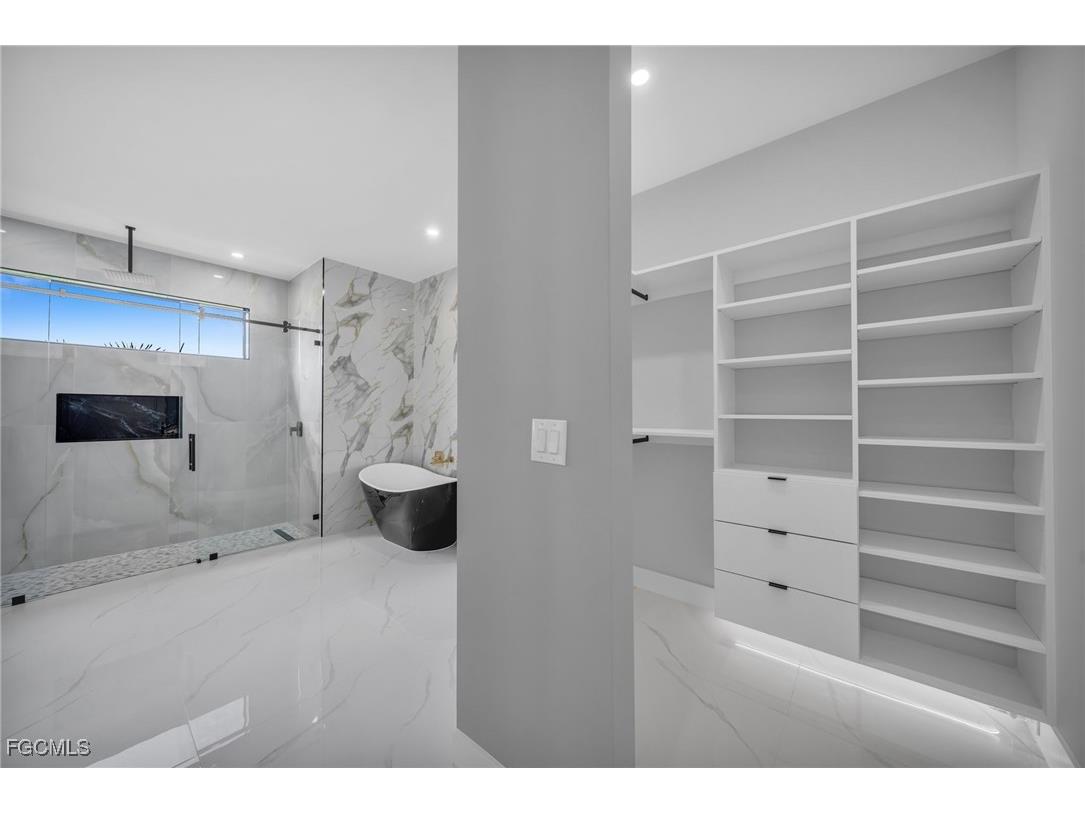 805 SW 10th Place Cape Coral FL 33991 2025015753 image24