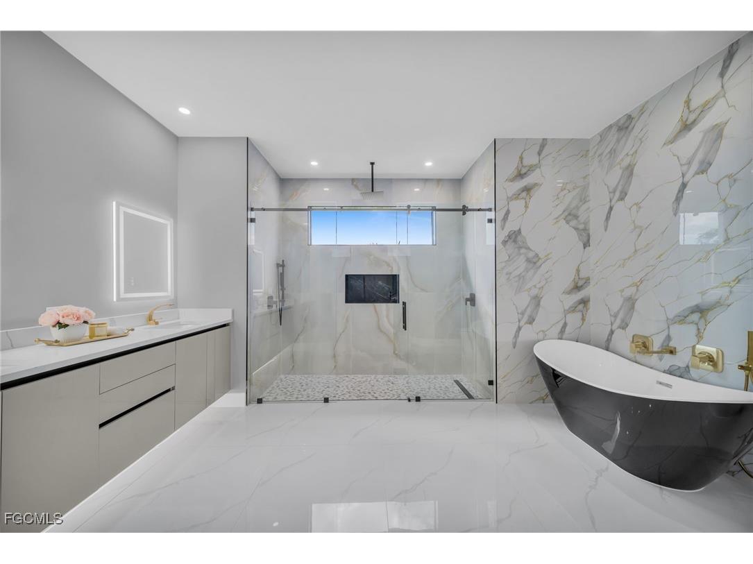 805 SW 10th Place Cape Coral FL 33991 2025015753 image25