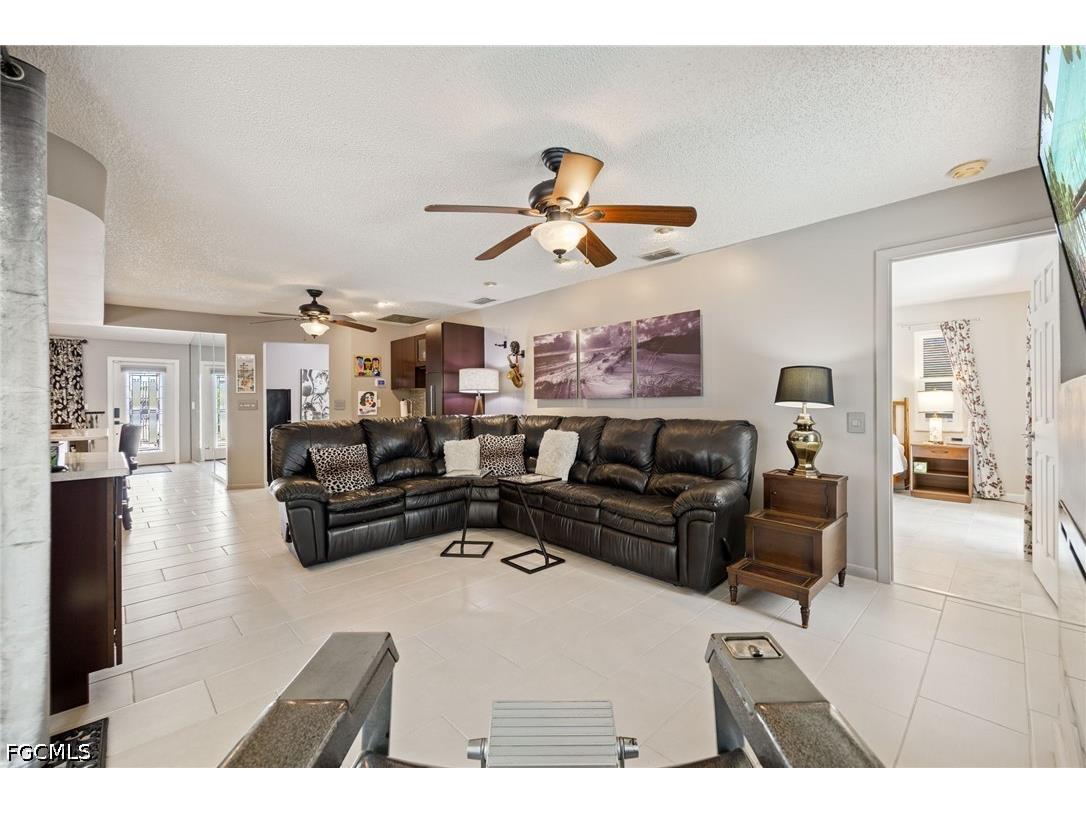 805 SW 52nd Street Cape Coral FL 33914 2026027249 image27