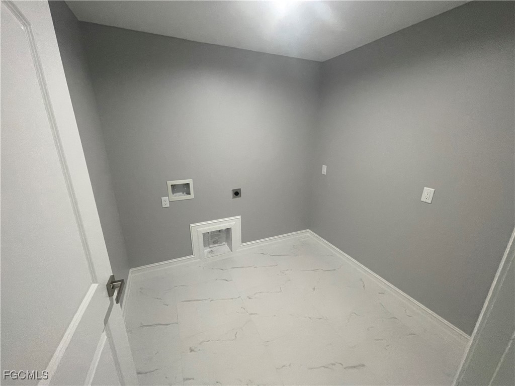 8050 Salem Circle Labelle FL 33935 2025003985 image12