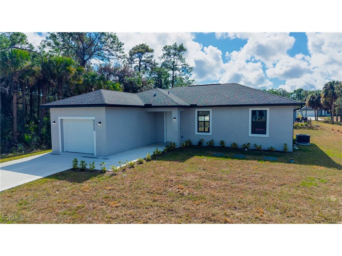 8050 Sherwood Circle Labelle FL 33935 2026006557 image17
